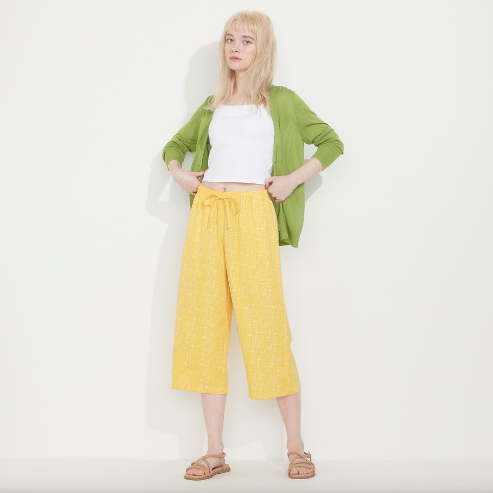 NWT UNIQLO MIFFY AIRISM RELACO 3/4 SHORTS (FROM JAPAN)